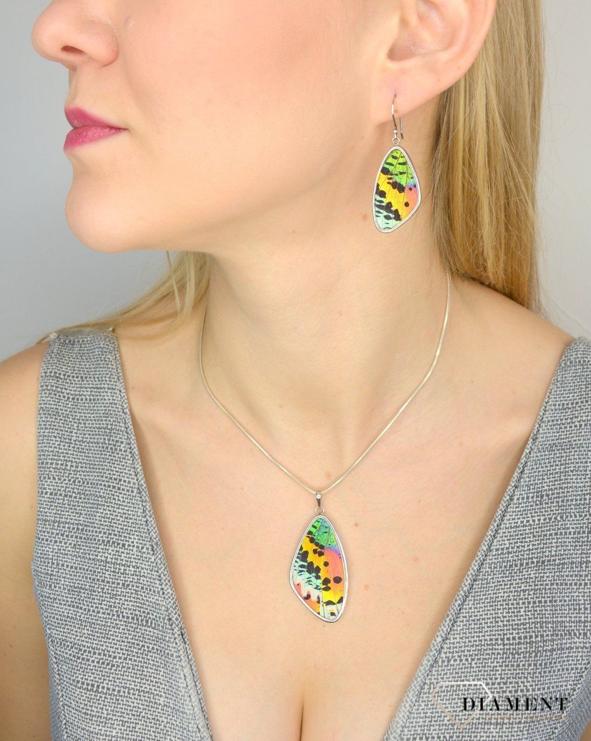 Zawieszka srebrna skrzydła motyla W 2434.jpg